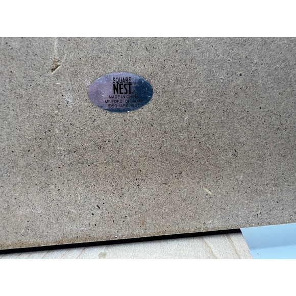 SQUARE NEST BE OUR GUEST WOOD SIGN 17" X 5" - Picture 4 of 4